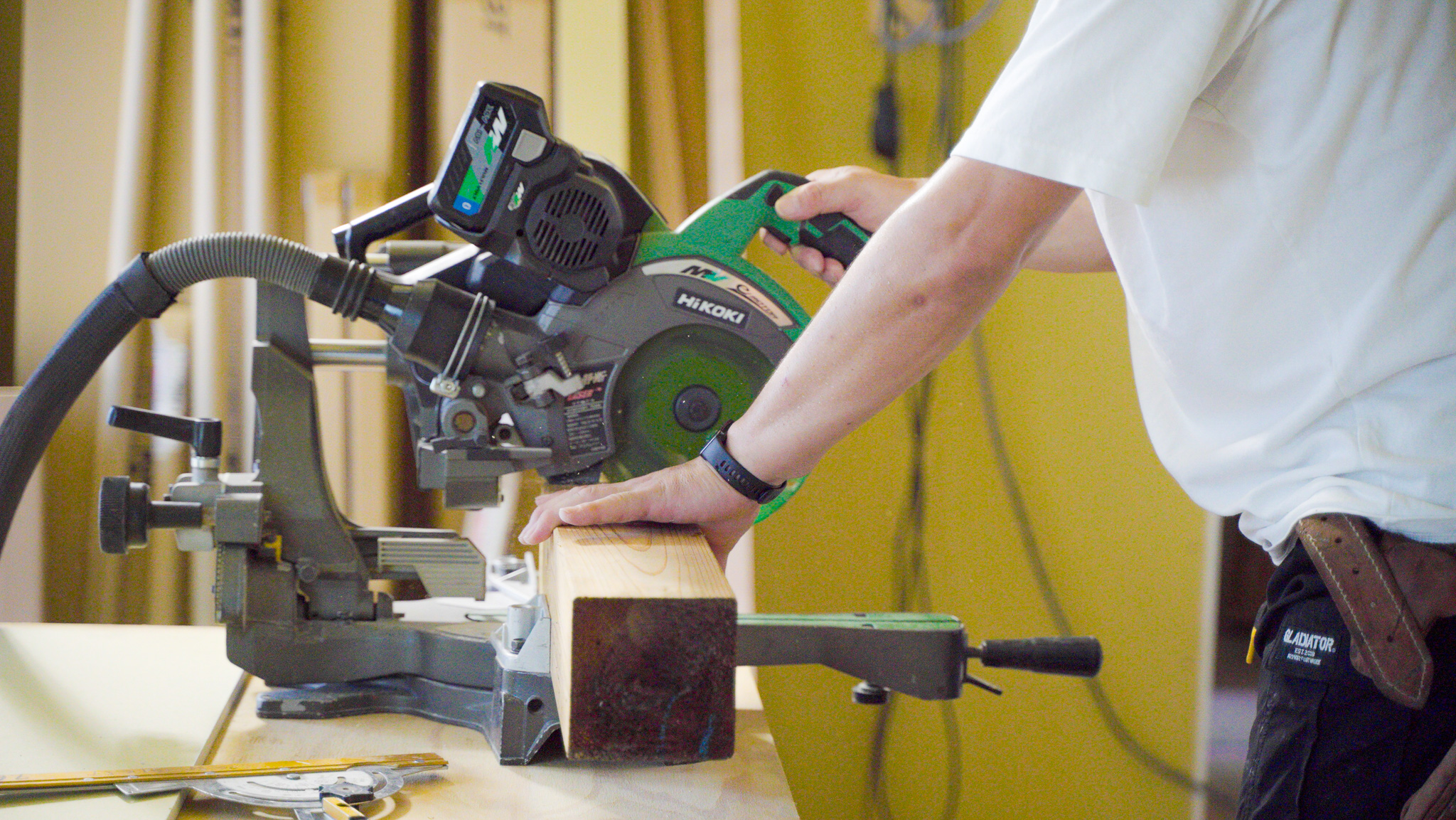 紡木家メインビジュアル